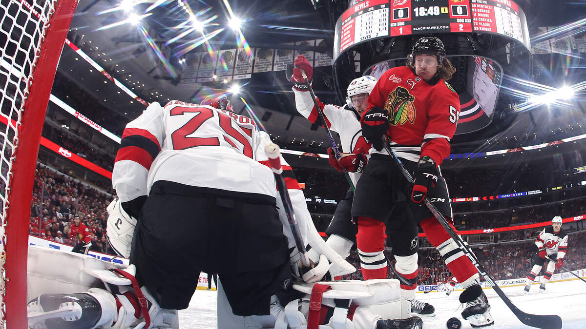 Ducks vs. Blackhawks Prediction & Picks - Nov. 30