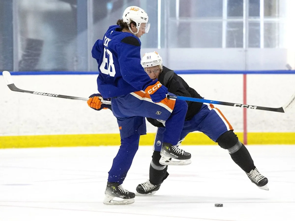 Pitlicks bringing brotherly love to Oilers' AHL affiliate Bakersfield Condors