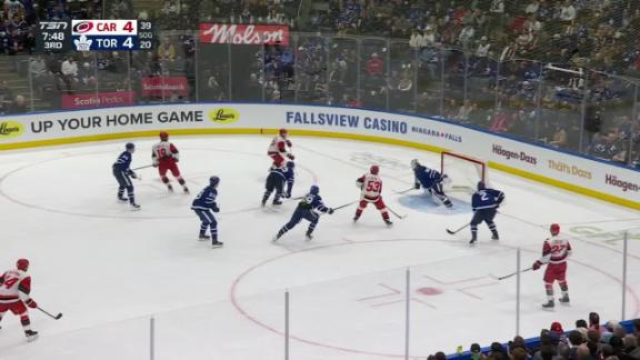 Hall, Stankoven score in 3rd period to rally Hurricanes to 5-4 win over Maple Leafs