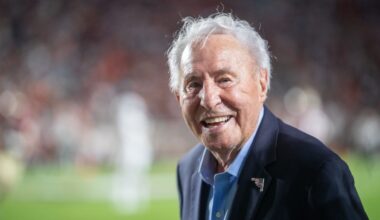 Holiday gift ideas for Florida sports fans? Check out these commemorative books