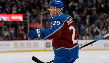 Avalanche at Golden Knights odds, picks and predictions