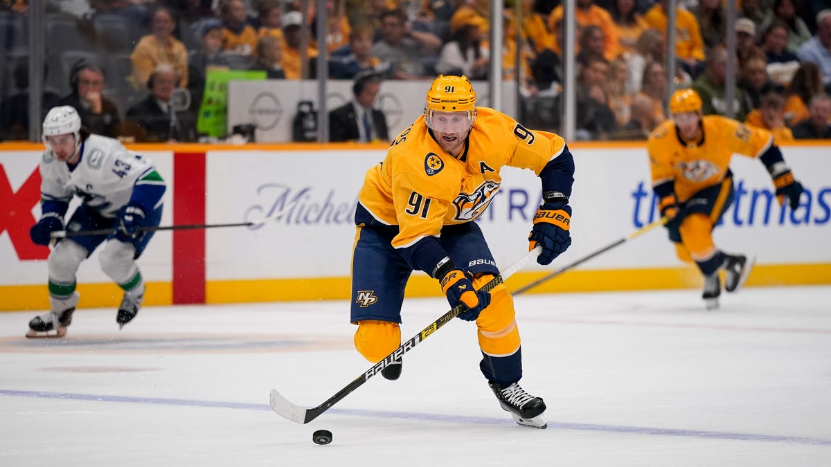 Could Barry Trotz trade Steven Stamkos? Sorting the Predators' options
