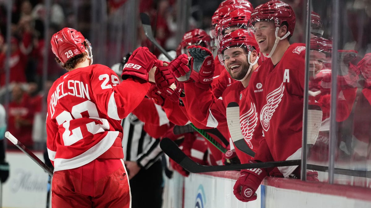 First-place Wings in rarefied air; Kannok Leipert interview