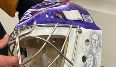 Predators' Juuse Saros has custom mask for Hockey Fights Cancer Night
