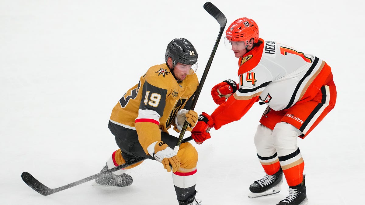 Golden Knights at Ducks odds, picks and predictions