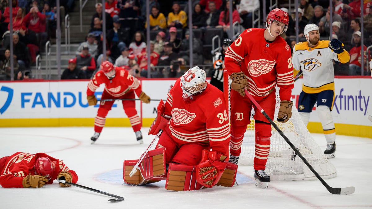 Nashville Predators' third-period flurry sinks Detroit Red Wings