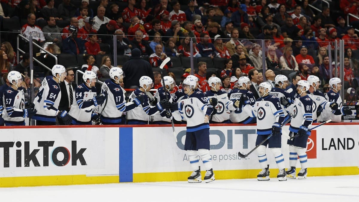 Carolina Hurricanes vs. Winnipeg Jets odds, tips and betting trends