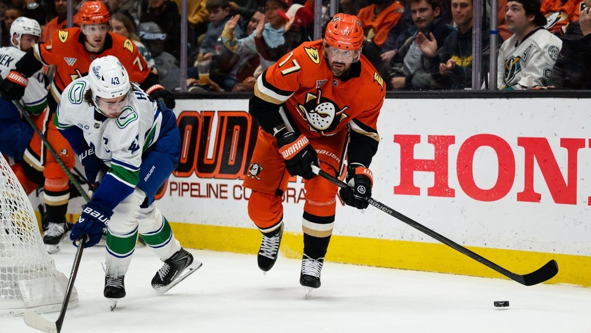 Vancouver Canucks vs. San Jose Sharks odds, tips and betting trends