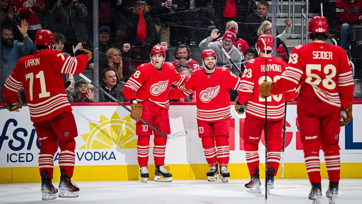 Tampa Bay Lightning vs. Detroit Red Wings odds, tips and betting trends