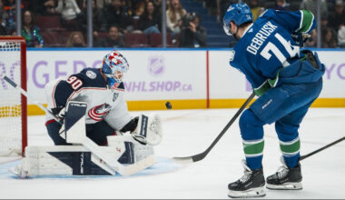 The Columbus Blue Jackets lost their third straight game Saturday night, falling 4-3 to the Vancouver Canucks despite a big night from Kirill Marchenko.
