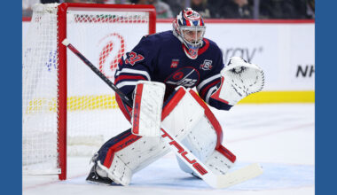 Jets goalie Hellebuyck to undergo arthroscopic procedure on his knee and miss 4 to 6 weeks