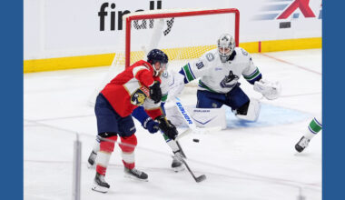 Bennett's tiebreaking goal leads Panthers past Canucks 8-5