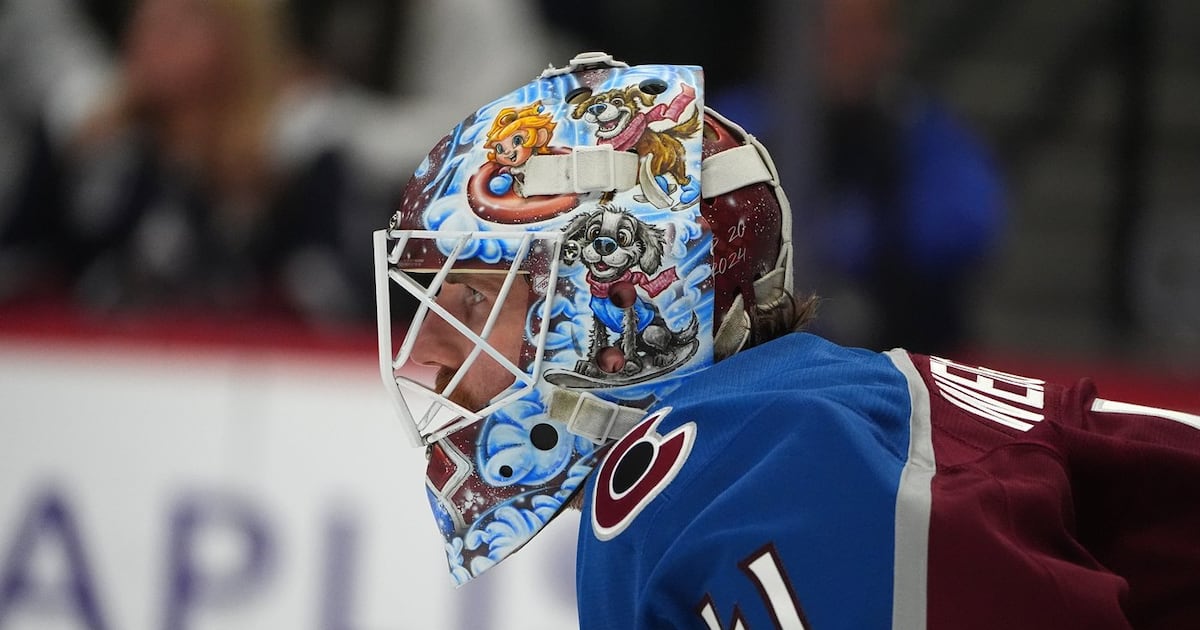 Colorado Avalanche sign goaltender Scott Wedgewood to one-year, $2.5 million extension