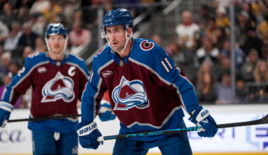 Lightning visit the Avalanche on 5-game win streak