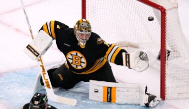 Bruins drop 3-1 decision to Carolina