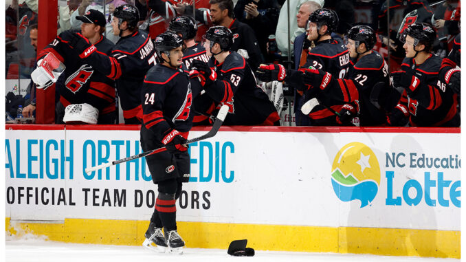 Jets Hurricanes Hockey