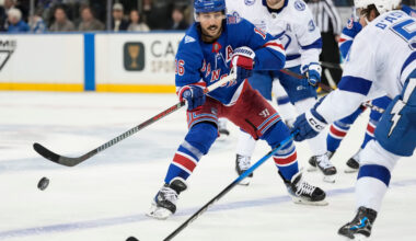 Rangers fail to duplicate road success, fall to 2-8-1 at home to Lightning