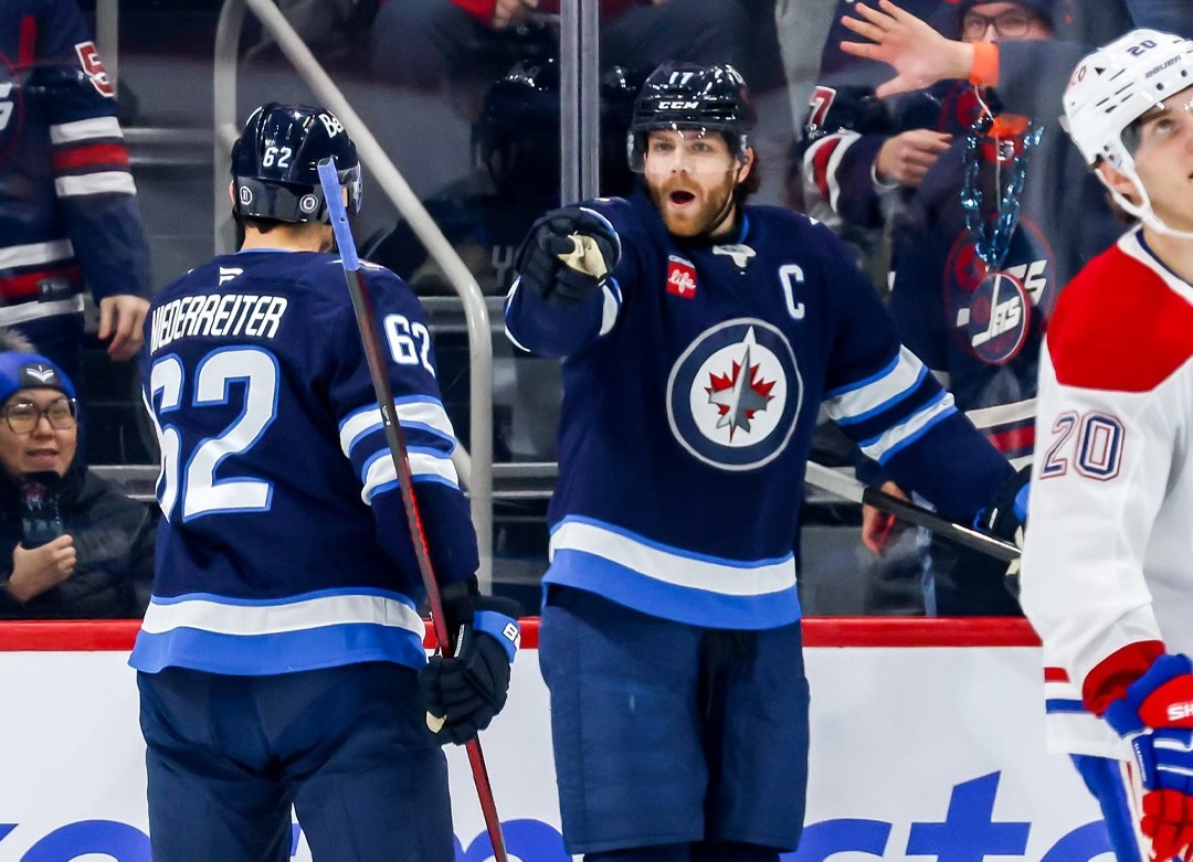 Adam Lowry commits to Winnipeg Jets for five more years