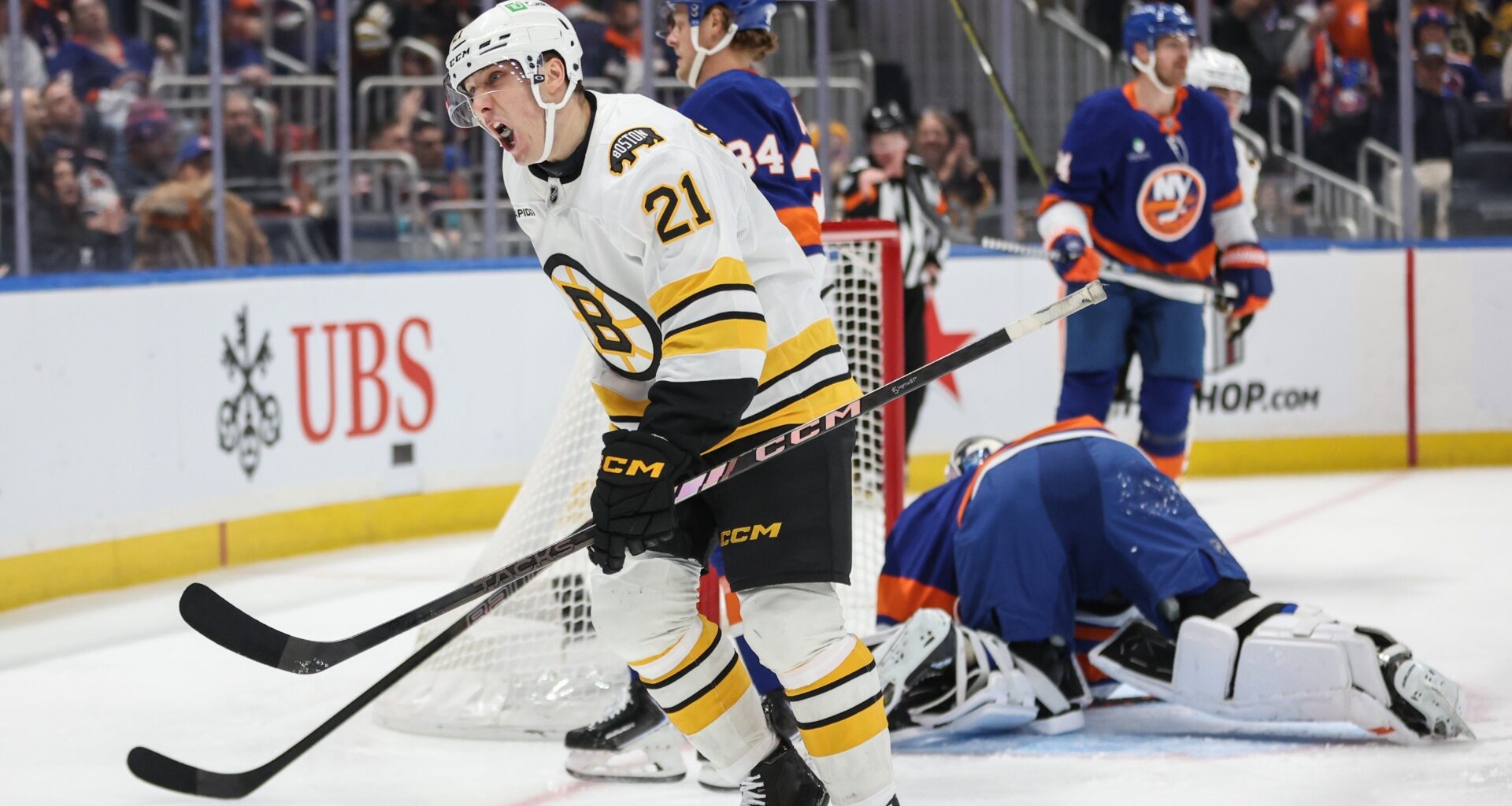 Bruins' Alex Steeves Building Confidence After Multi-Goal Game