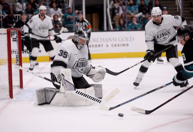 Los Angeles Kings goaltender Darcy Kuemper #35 blocks a shot...