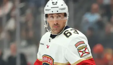 Brad Marchand's five-game goal streak draws reaction from Paul Maurice after Panthers' win vs Golden Knights