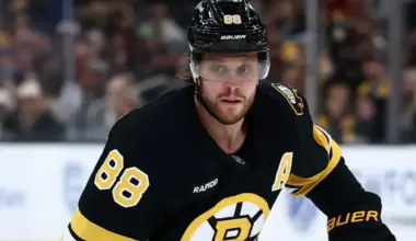 David Pastrnak's 400th goal draws heartfelt message from Marco Sturm as Bruins extend streak vs Maple Leafs