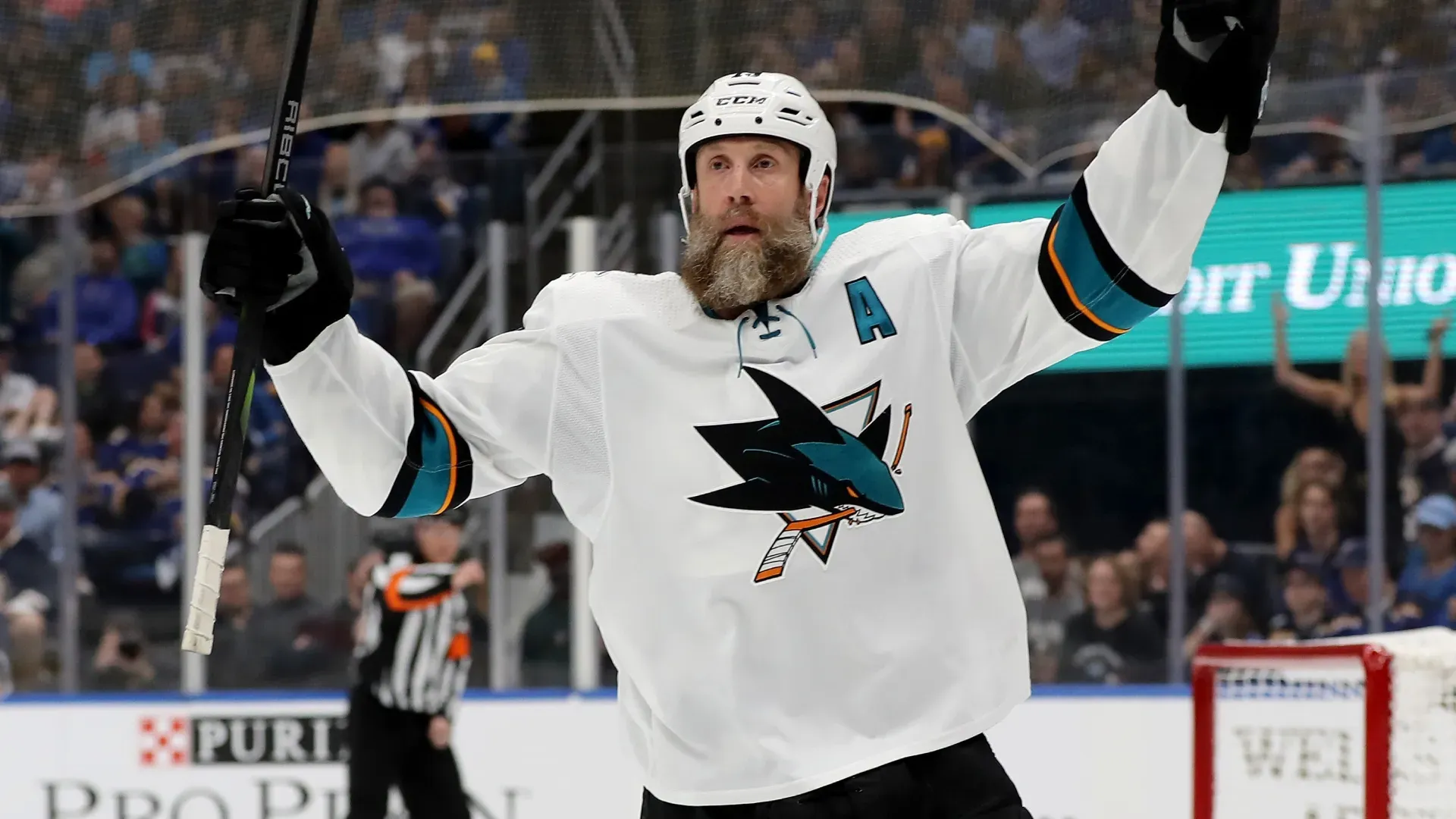 Joe Thornton #19 of the San Jose Sharks in 2019. (Source: Elsa/Getty Images)