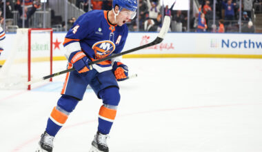 Islanders' Bo Horvat on Pace for a Career-High in Scoring - The Hockey Writers -