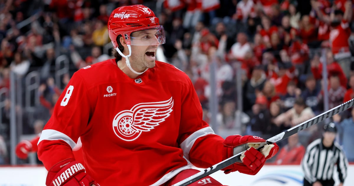 Detroit Red Wings Ben Chiarot fined $5K for butt-ending New Jersey Devils Simon Nemec