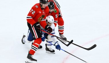 Chicago Blackhawks adjusting to 7-defensemen lineups