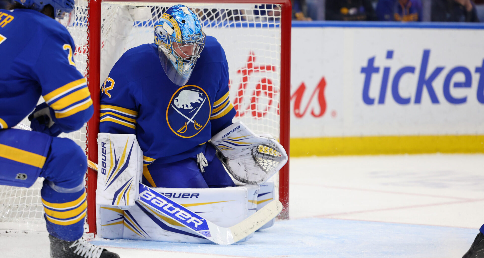 Sabres Need to Make a Choice On Their Goaltending - The Hockey Writers - Sabres Goaltending