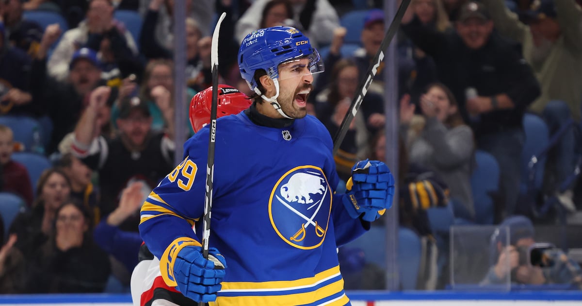 Beck Malenstyn's spectacular goal helps Buffalo Sabres beat East-leading Carolina Hurricanes