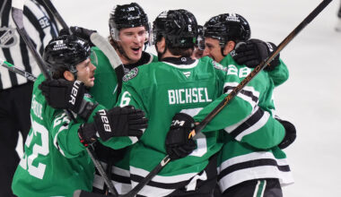 Stars' new alternate jersey pays homage to 1999 champions