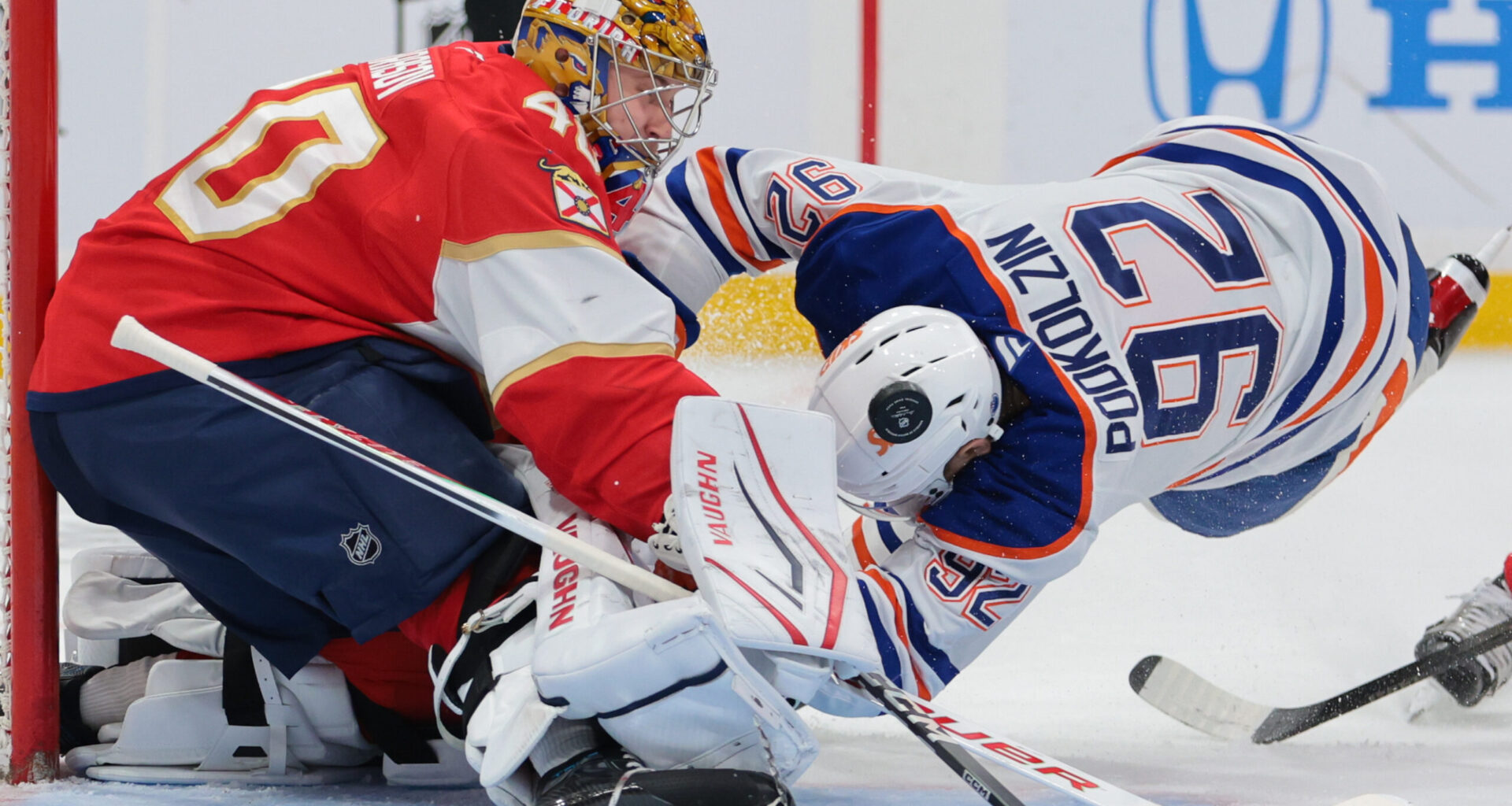 Oilers Defeat Panthers 6-3 in High-Scoring Affair - The Hockey Writers - NHL News