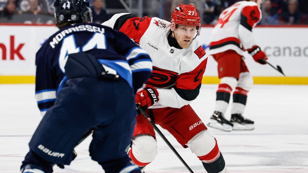 Hurricanes defeat Hellebuyck-less Jets on night of Ehlers' return to Winnipeg