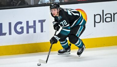 Preview/Lines #17: Eklund Back, Liljegren Sits