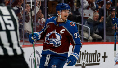 Landeskog & the Avalanche Win 4-1 Over the Ducks for 4th Straight Victory - The Hockey Writers -