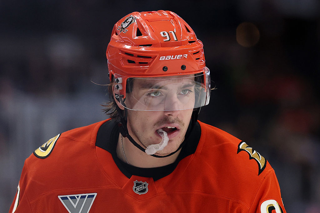 ANAHEIM, CALIFORNIA - NOVEMBER 09: Leo Carlsson #91 of the Anaheim Ducks looks on against the Winnipeg Jets at Honda Center on November 09, 2025 in Anaheim, California. (Photo by Luke Hales/Getty Images)