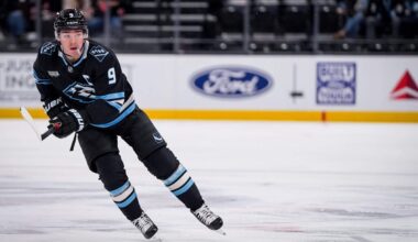 Clayton Keller to play with Mammoth day after father’s death