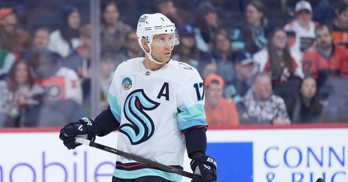 Seattle Kraken F Jaden Schwartz out six weeks with lower-body injury