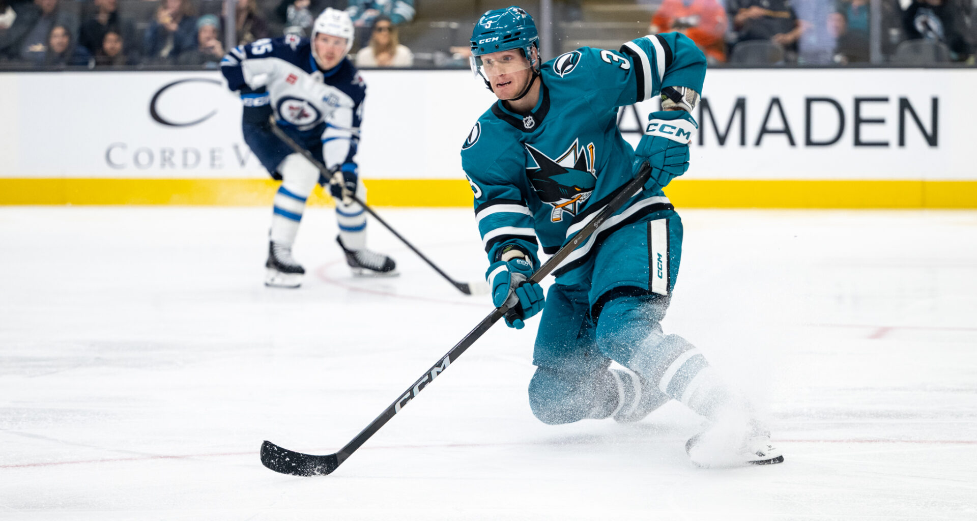 San Jose Sharks defenseman John Klingberg