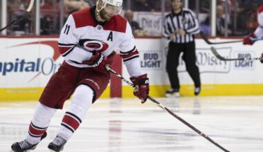 Hurricanes' Staal gets in first fight since 2017 in record 910th game