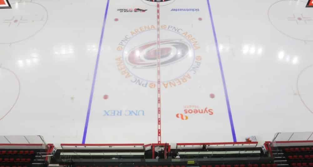 Manitoba-born Hurricanes lead Carolina to 5–1 win, handing Jets their fourth straight loss – Illegal Curve Hockey