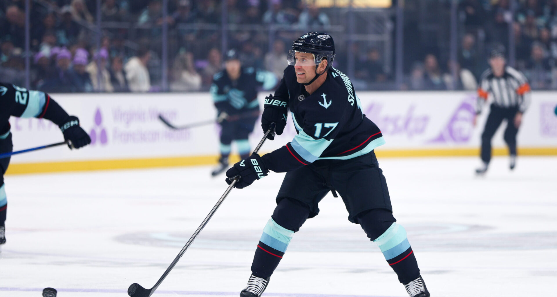 Seattle Kraken's Jaden Schwartz Out Six Weeks with Lower-Body Injury - The Hockey Writers -