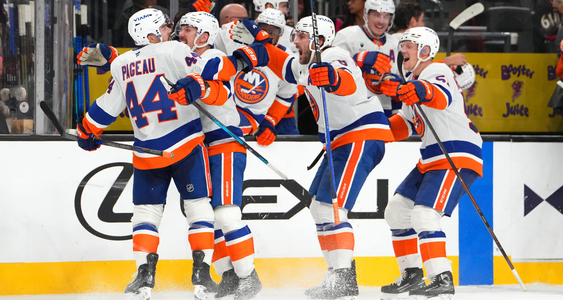 3 Takeaways From Islanders' Overtime Win vs. Golden Knights - The Hockey Writers - New York Islanders