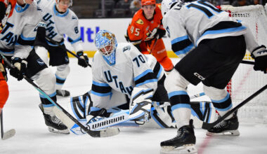 3 Takeaways From Mammoth's 3-2 OT Loss to Ducks - The Hockey Writers -