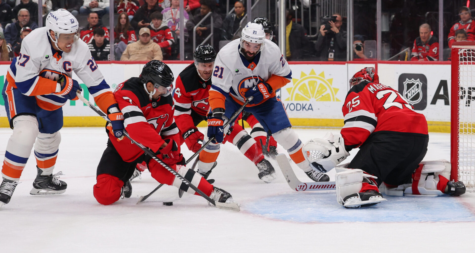 3 Takeaways From Islanders' Overtime Win vs. Devils - The Hockey Writers - New York Islanders