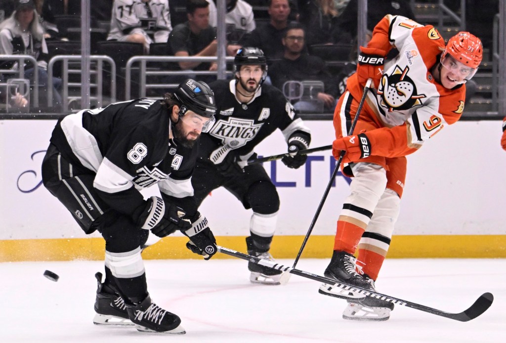 Kings-Ducks matchup brings renewed rivalry to Freeway Faceoff – Daily News