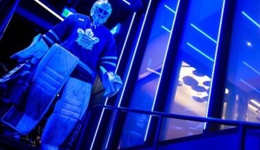 Maple Leafs aim to snap out of skid without Auston Matthews