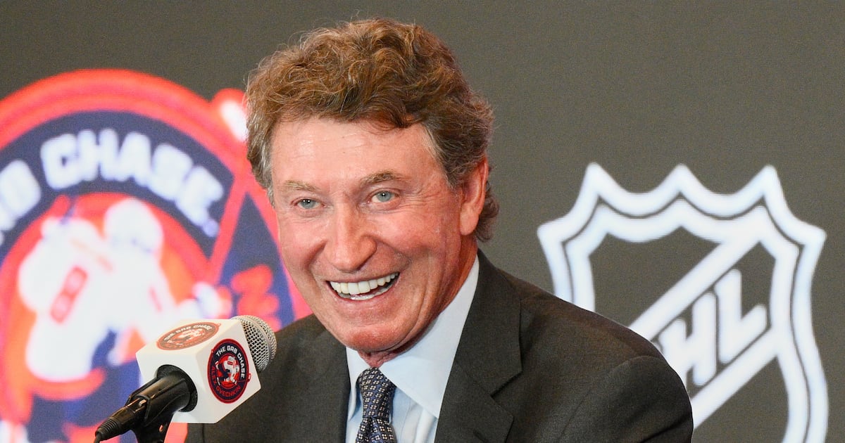 ‘I’m just a hockey player’: Wayne Gretzky addresses anti-Canadian criticism - CTV News